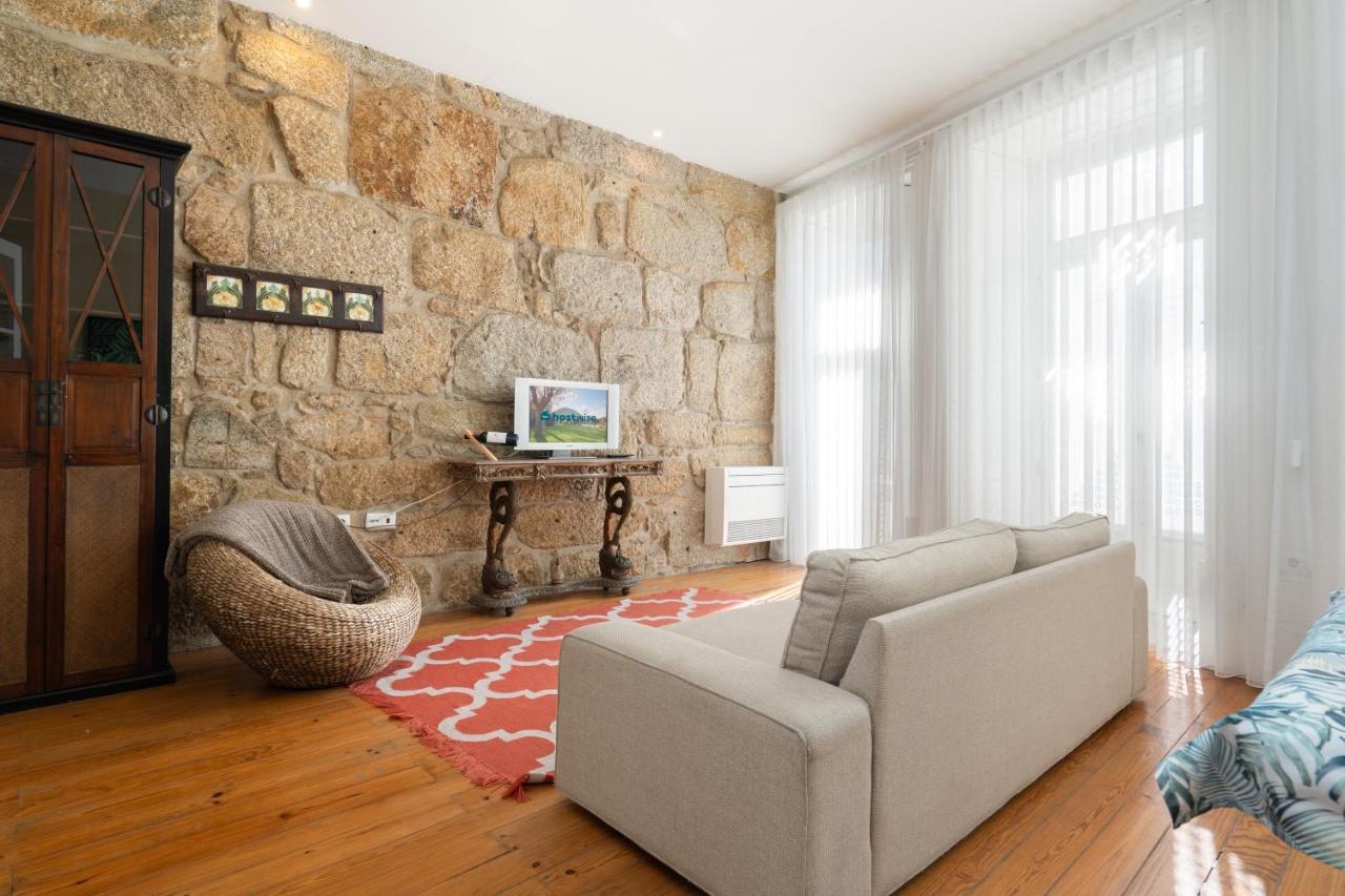 Host Wise - Homely Noble Flats - Garden & Jacuzzi Porto Exterior foto